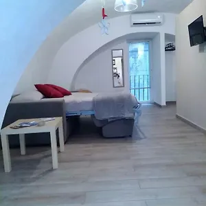 la-guglia.hotels-amalfi.com/